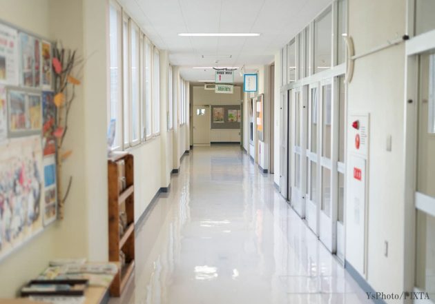 学校の廊下