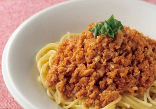 妊娠中から授乳期間まで　貧血を防ぐ「鉄分補給レシピ」