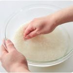 『火も包丁も使わない! はじめてのお料理BOOK 楽チンきちんとごはん編』（日東書院本社）