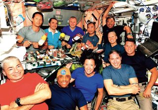 図鑑は好奇心の入り口…宇宙飛行士・野口聡一さんに聞く「興味の幅の広げ方」