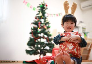 4人の子をひとりで育てたシンママが、サンタさんの存在を否定しなかった理由