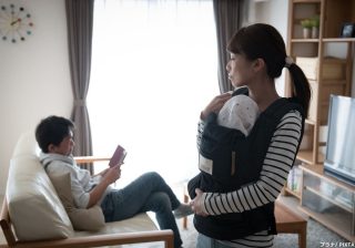 家事育児はママの仕事？「何もしない夫」への賢い対処法とは
