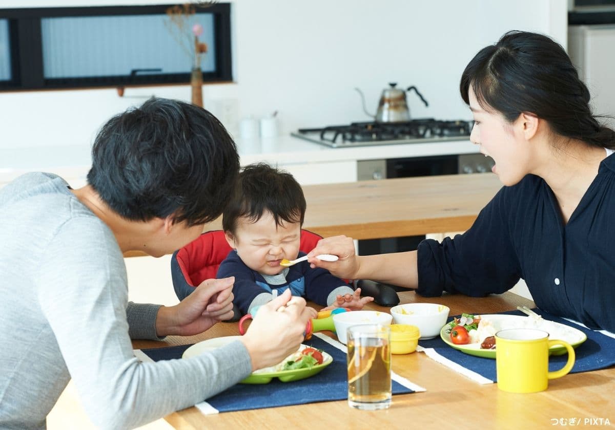 ごはんを拒否する幼児