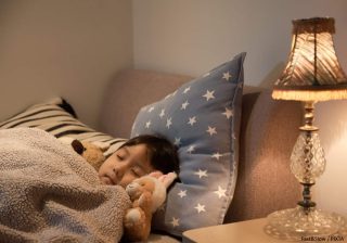 5歳の子には12時間の睡眠が必要？ 子どもの成長に影響する「睡眠と遊びの密接な関係」