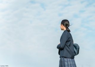 深刻な反抗期の原因にもなる「子どもの交友関係に首をつっこむ親」の問題点