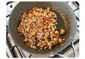 鶏ひき肉で作るお手軽ガパオ風ライス