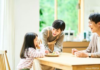 日本の親はなぜ子どもに「おいしい？」と聞くのか　アメリカではそこまで聞かれない、その意外な理由【ゆる英語子育て⑦】