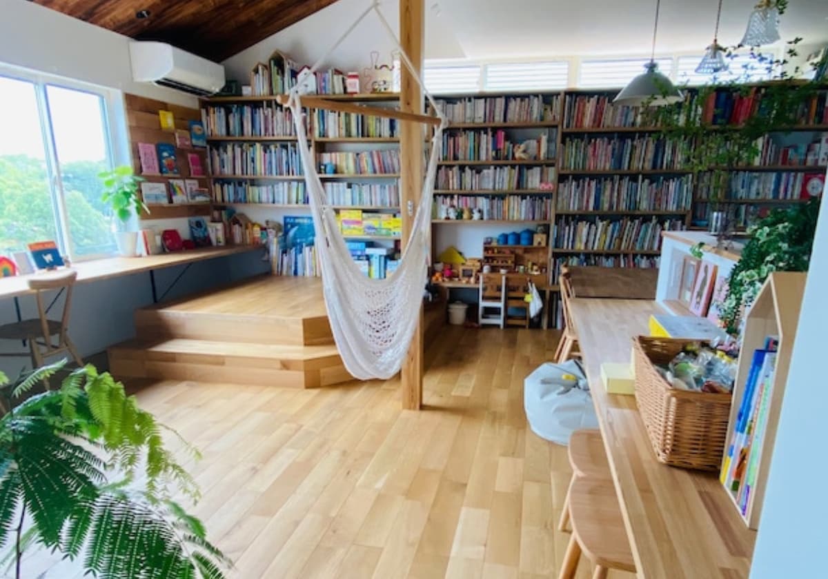 ふわはね 絵本のアトリエ