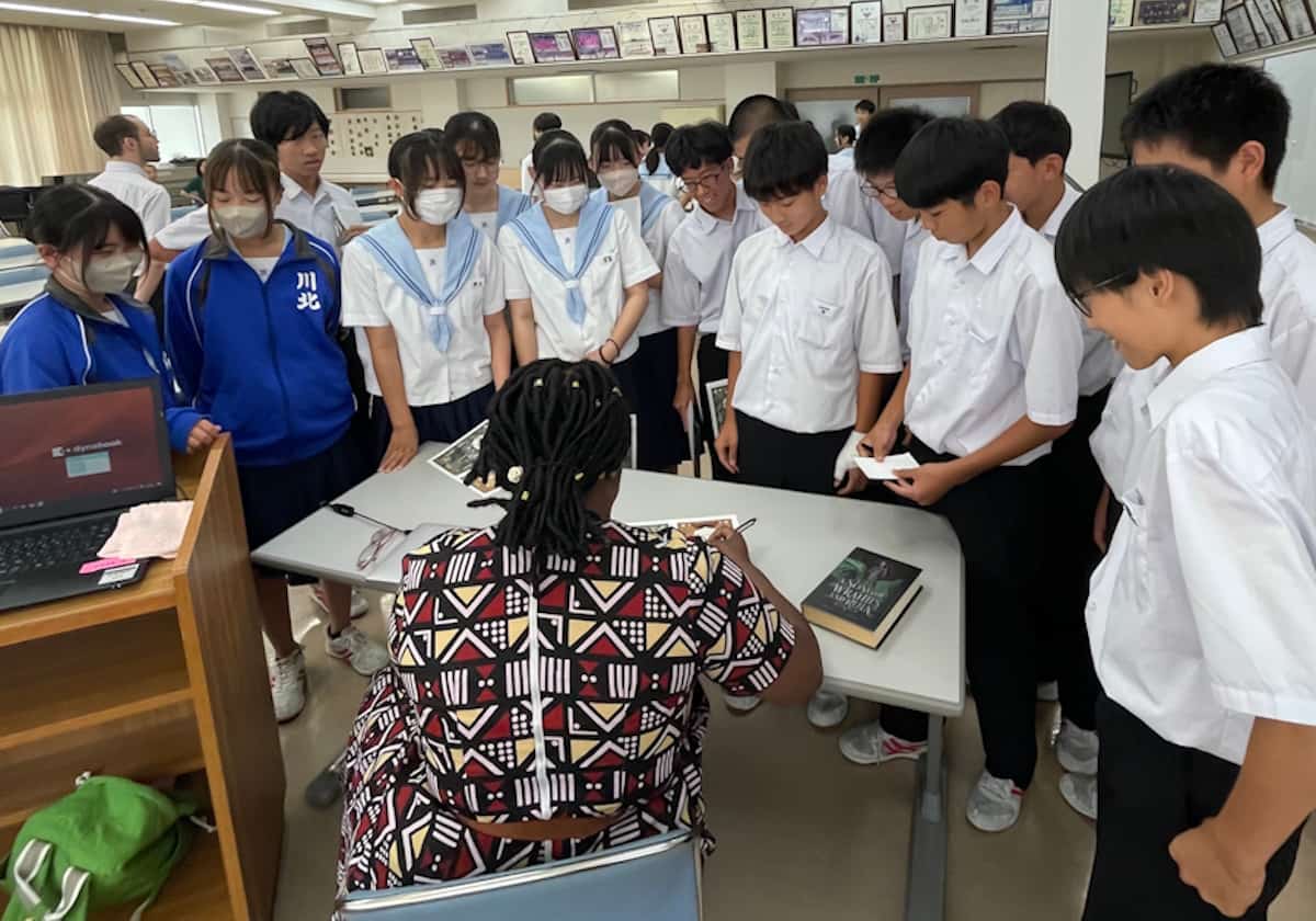 ローズアン・A・ブラウンさん 授業の様子