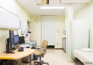 乳がんの手術より不安だった「夫のワンオペ育児」 1歳児を残し入院する42歳ママの心配とパパの覚悟（42歳の新米ママ「子育て修行中」第15話）