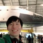 LAのカリスさん。多くの日本人宇宙飛行士が乗ったエンデバー号とともに