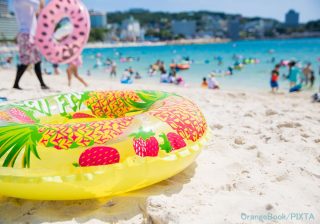 子どもの海遊びデビューに必要なものとは？　おすすめ絵本３冊と事前に教えておきたいこと