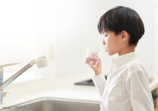 子どもに市販薬を使う際に注意点とは？  親が知っておくべき成分の意味