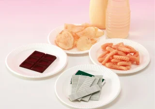 夏休みギリギリでもOK！ ガムをとかす食材を調べる簡単自由研究