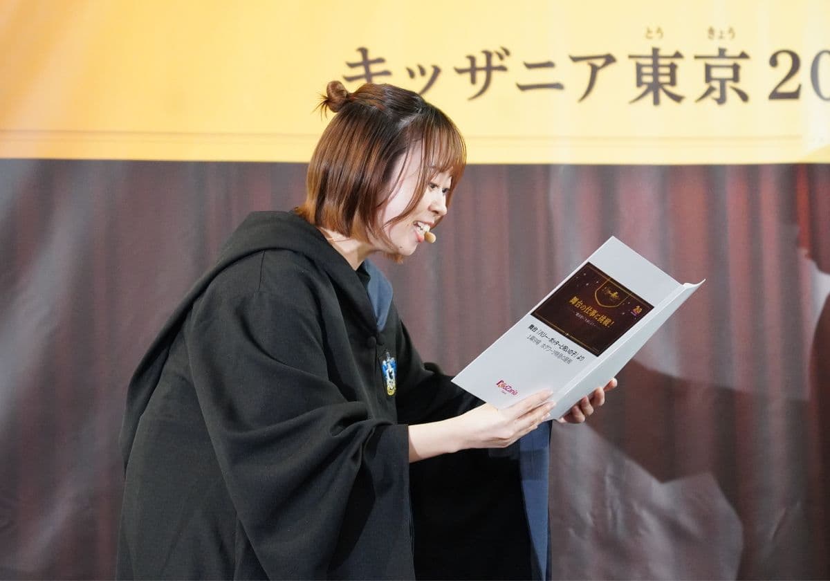 嘆きのマ―トル役　出口稚子さん