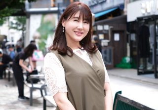 11歳と2歳、一緒に楽しめる場所ある？　安めぐみさんが語る“歳の差育児”の悩ましさ