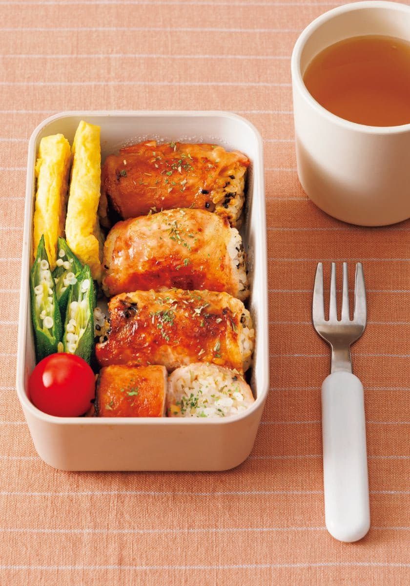 『学童弁当 月~金の5日間×6週間、30日分のマラソンレシピ』より
