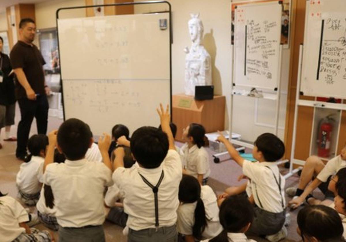 大洞静江さん